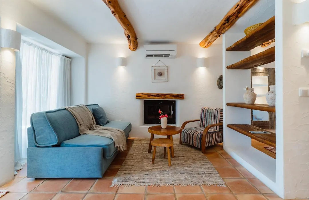 Can Vistabella Boutique Resort-1